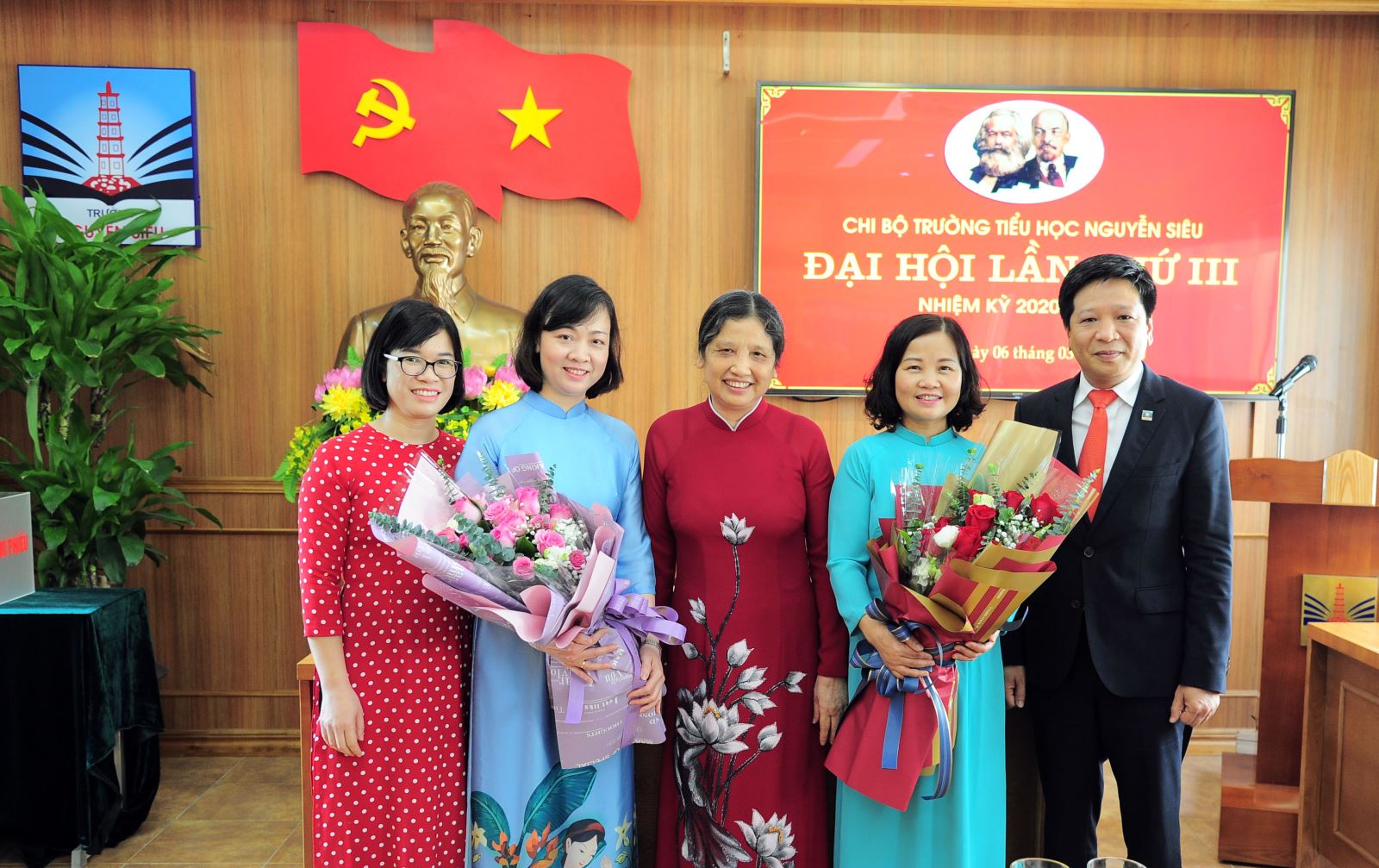 Hướng tới Đại hội Đảng bộ Trường Nguyễn Siêu (NK 2020-2025)