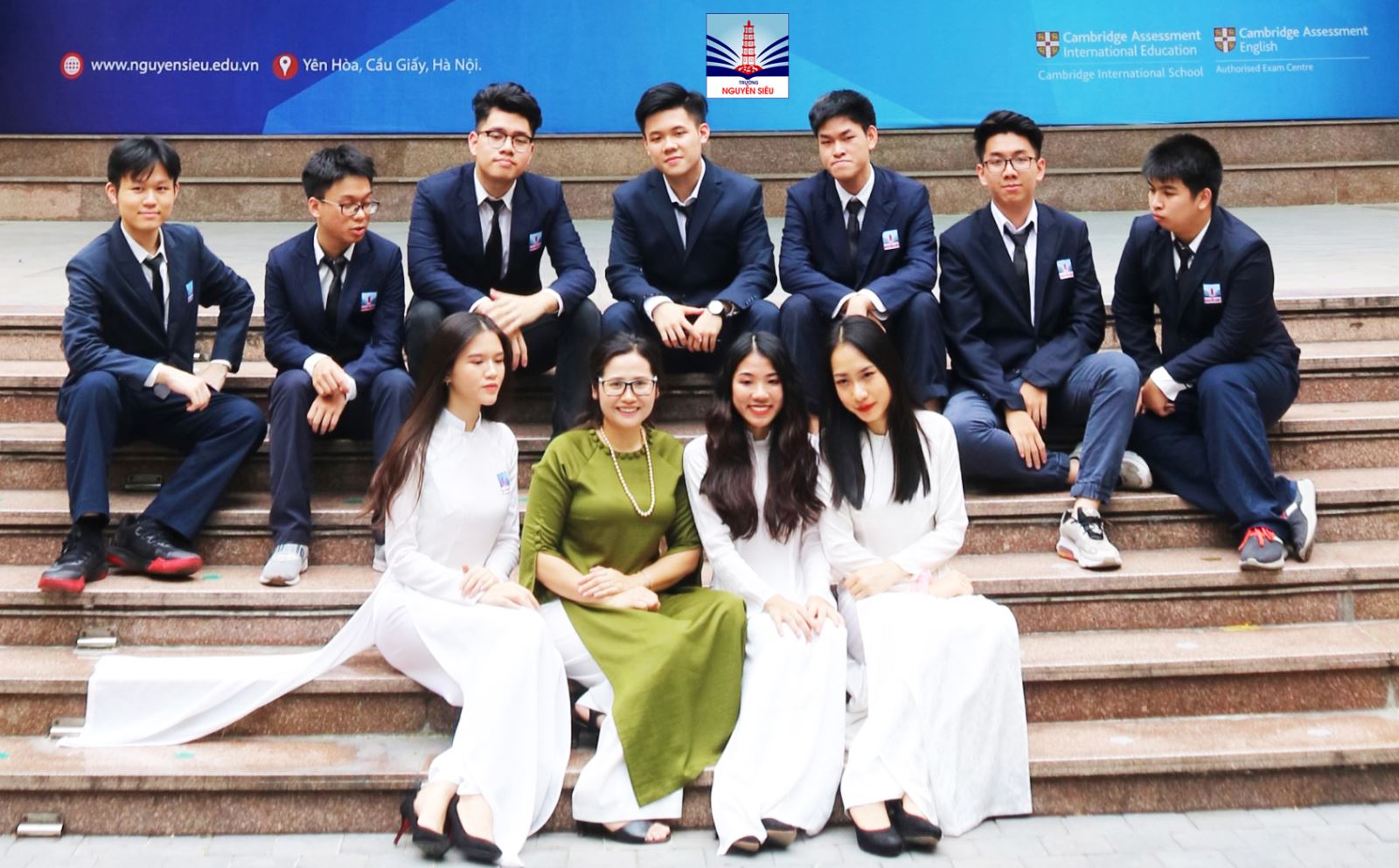 Học sinh lớp A-levels đầu tiên của Nguyễn Siêu đạt 5 điểm A*
