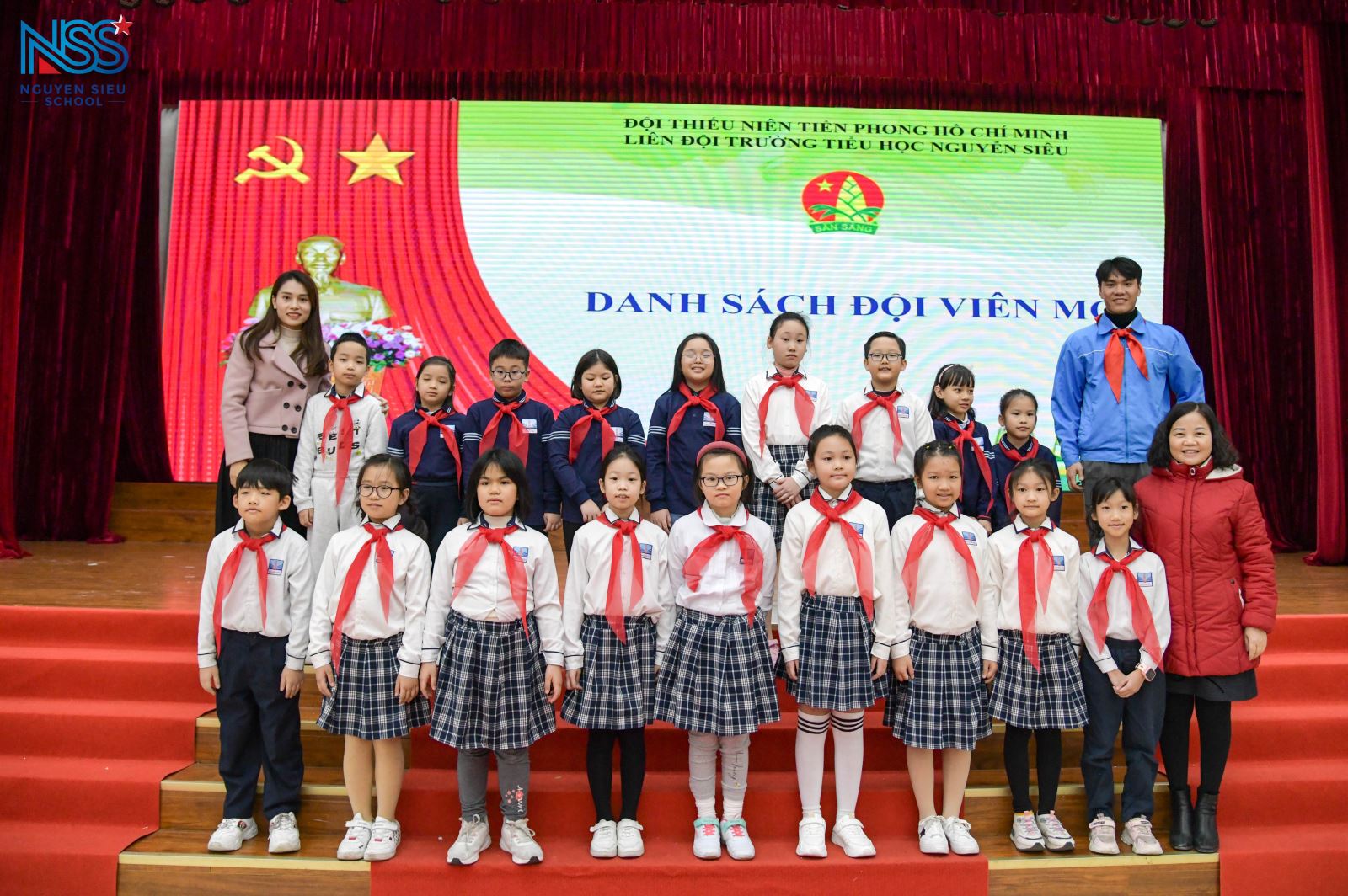 Lễ kết nạp đội viên mới