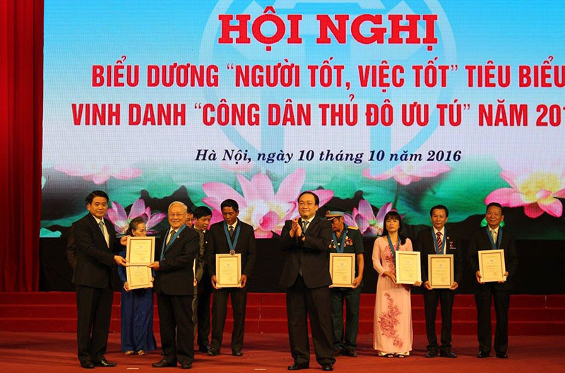 Vinh danh "Công dân Thủ đô ưu tú" năm 2016